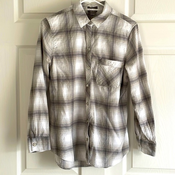 Eddie Bauer Classic Fit Lightweight Flannel - Picture 1 of 13